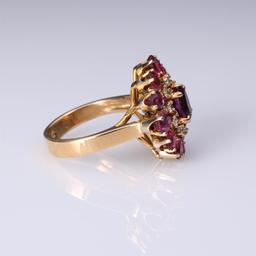 Vintage 14K Yellow Gold Ruby & Diamond Cluster Ring