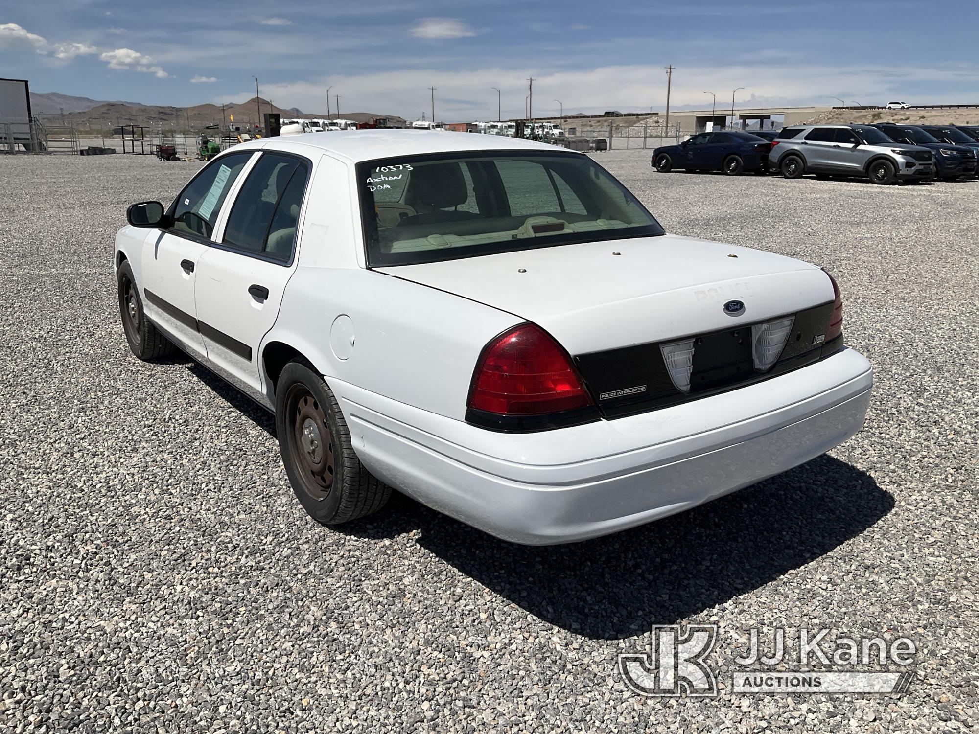 (Las Vegas, NV) 2011 Ford Crown Victoria Police Interceptor Runs & Moves