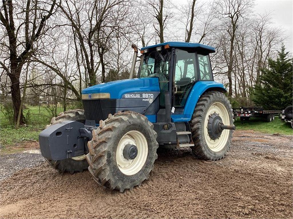 1999 NEW HOLLAND 8970 FARM TRACTOR