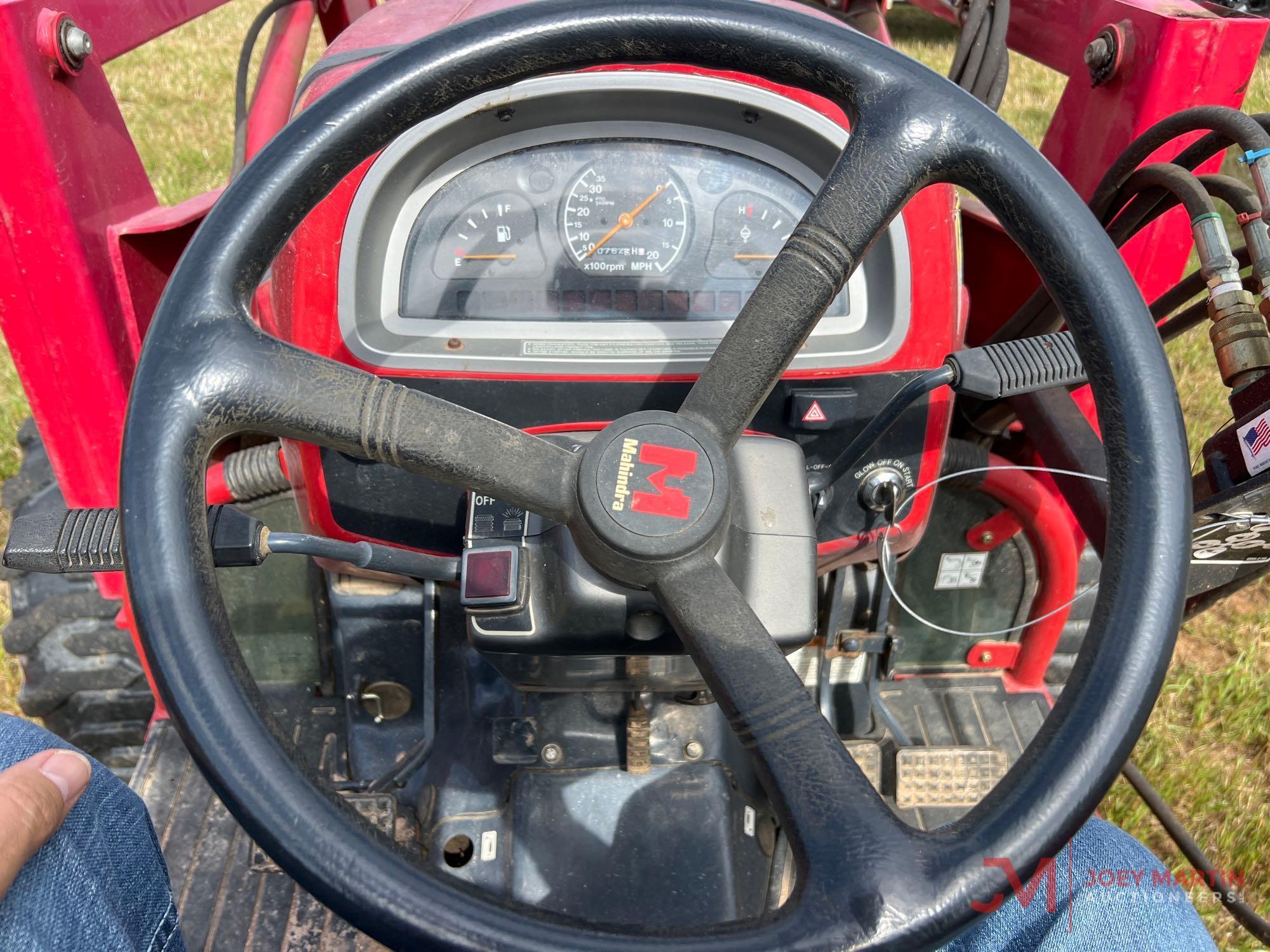 MAHINDRA 4110 UTILITY TRACTOR