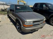 2000 CHEVROLET S-10 PICKUP TRUCK