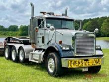 2000 FREIGHTLINER CLASSIC TRI-AXLE DAY CAB TRACTOR TRUCK