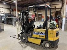 Yale Triple Mast, Propane Forklift, w/ Side Shift, Tilt, Outdoor Tires, 171" Lift, 4,000Lb. Capacity