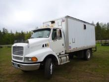 1998 Ford Louisville van truck