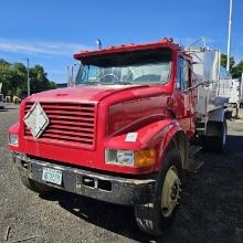 1991 International 4900 Oil Truck