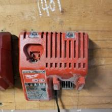 Milwaukee m12 m18 charger