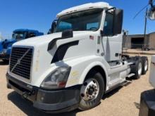 2014 VOLVO VNL64300