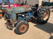 FORD 2000 FARM TRACTOR