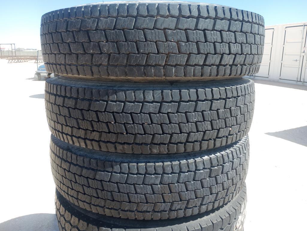 (6) Truck Tires 11 R 22.5
