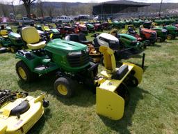 John Deere X750 Yanmar Dsl. 60'' Deck w/Snowblower Attachment, 47'' Deck, 2