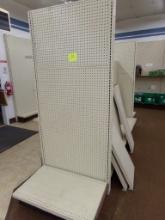 38'' Lozier End Cap Store Display, BUYER TO REMOVE (Row 20)