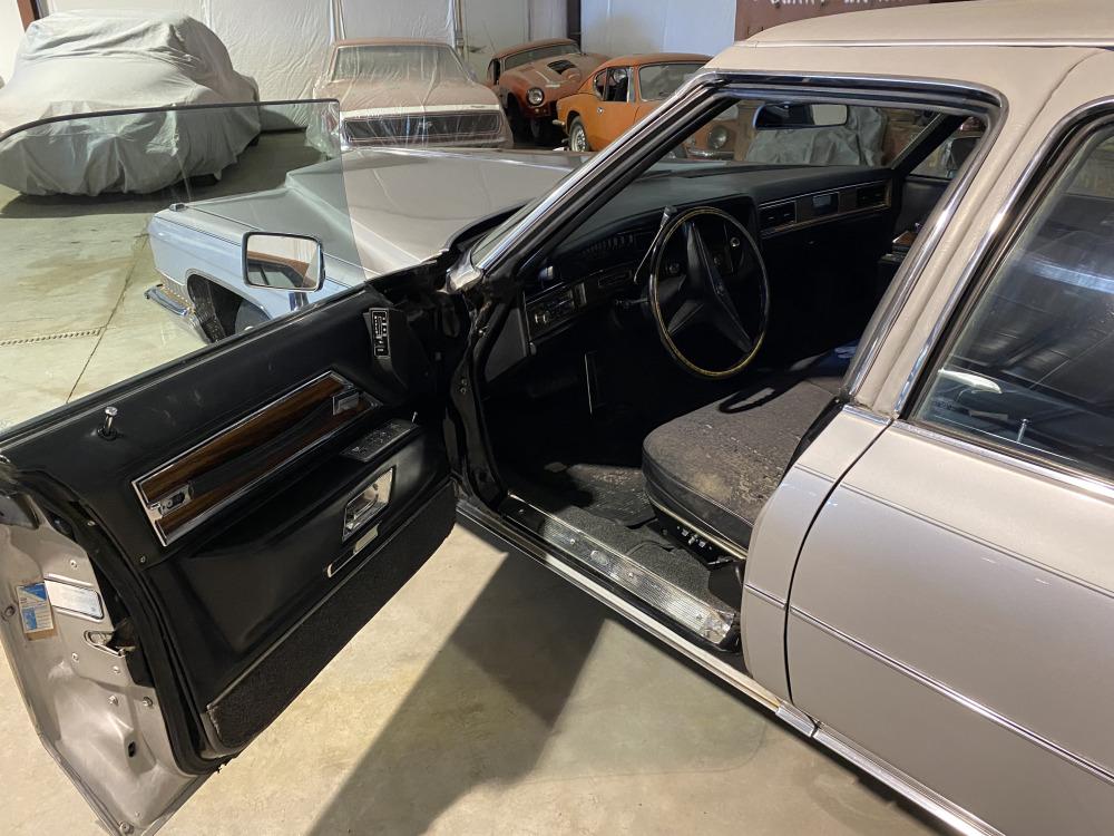 [NO RESERVE] 1972 Cadillac Fleetwood Presidential Limousine