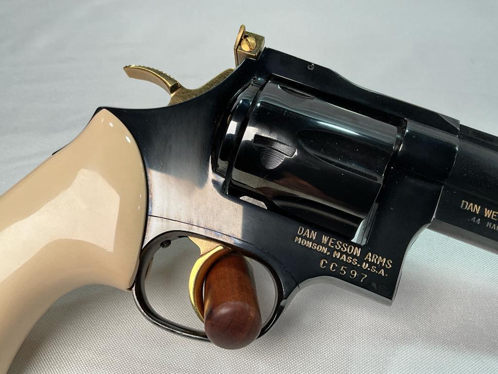 Dan Wesson Arms, Second Amendment Commemorative .44 Magnum Revolver