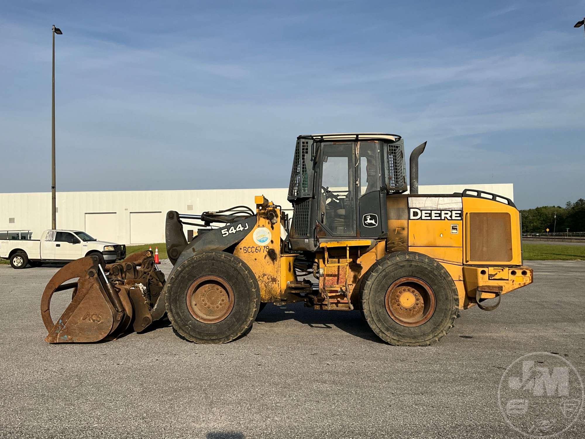 DEERE 544J WHEEL LOADER SN: DW544JZ614973