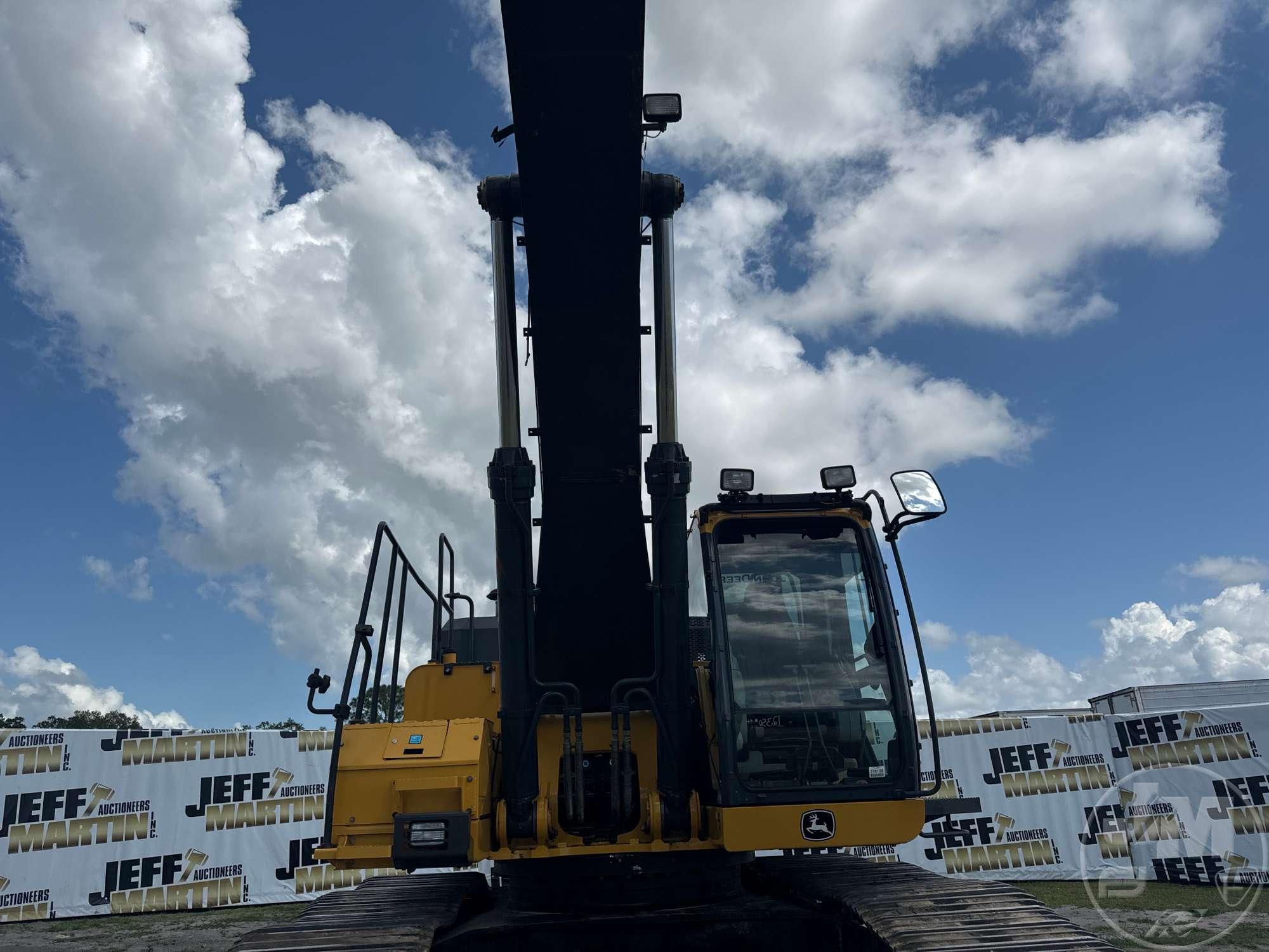 2017 DEERE 470G HYDRAULIC EXCAVATOR SN: 235080