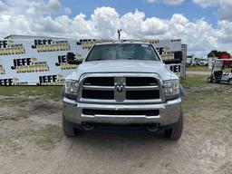 2017 RAM 5500 HD SINGLE AXLE CREW CAB 4X4 FLATBED TRUCK VIN: 3C7WRNFL2HG636654