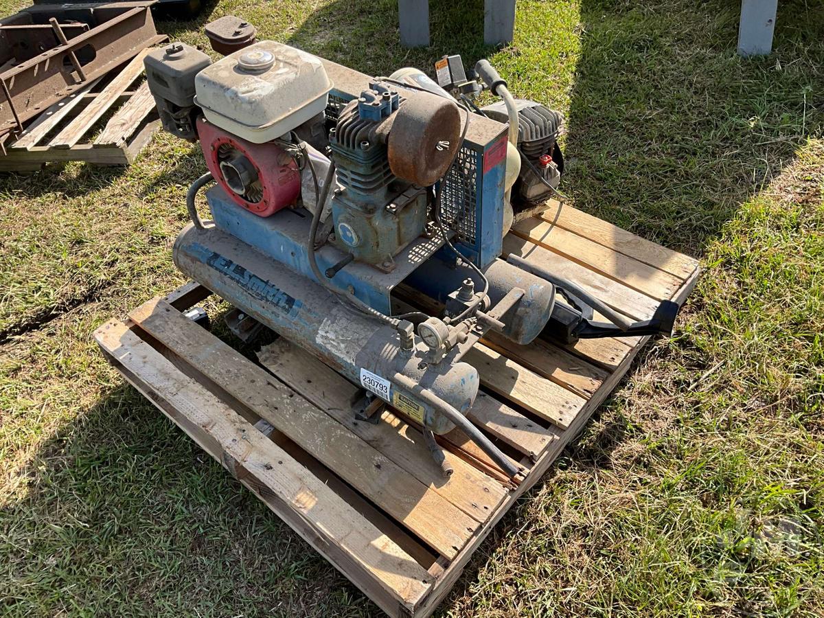 (2) AIRCOMPRESSORS, ELECTRIC INGERSOLLRAND W/ 125 MAX PSI, E.L. SMITH