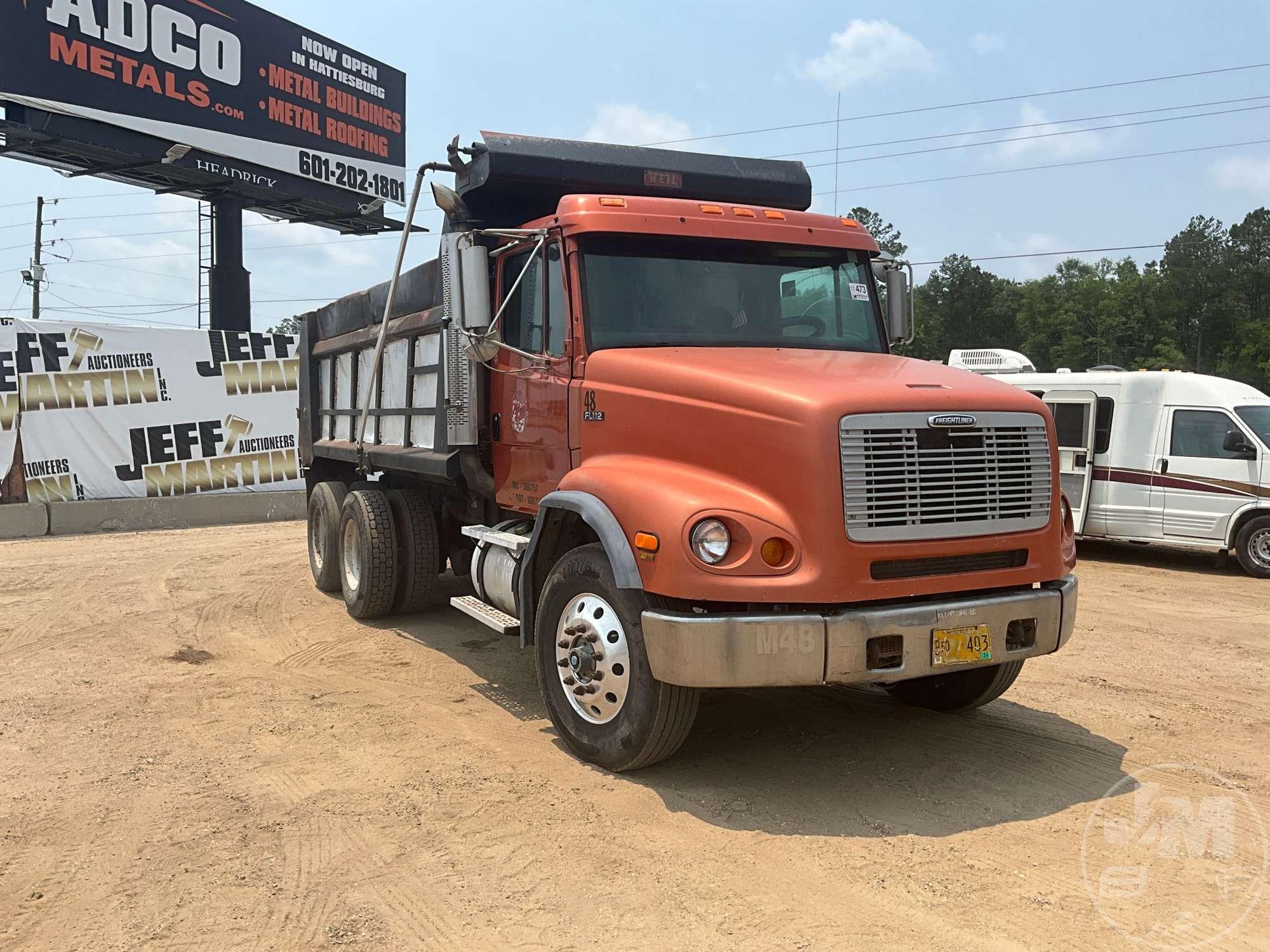 2004 FREIGHTLINER FL112 TANDEM AXLE DUMP TRUCK VIN: 1FVHBGCV04HM19667