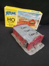 ATLAS Kit HO Building Old Town Warehouse Storage