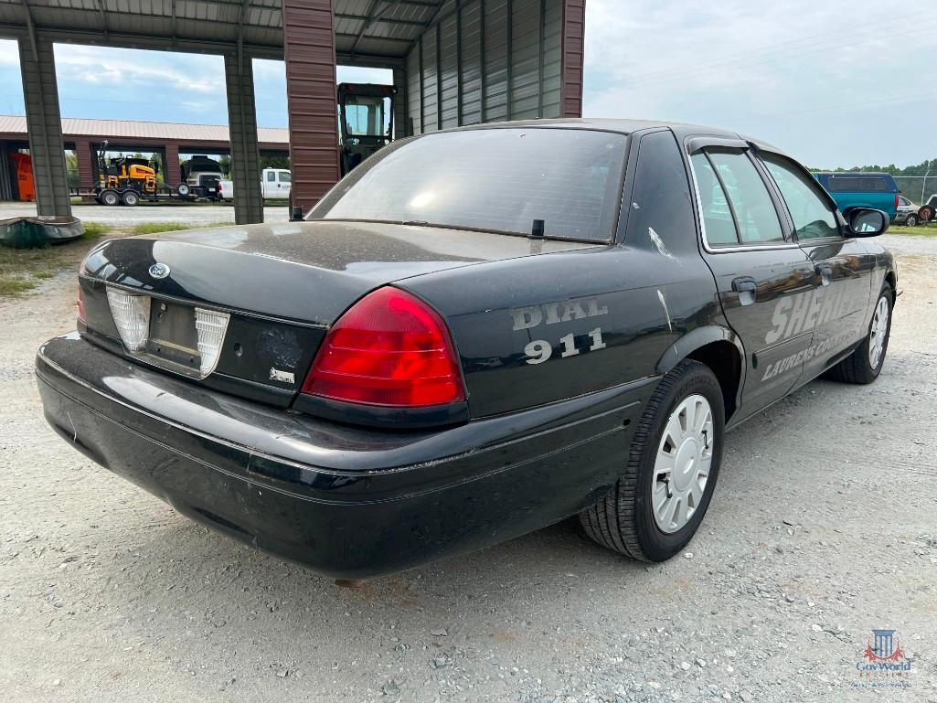 2009 Ford Crown Victoria Passenger Car, VIN # 2FAHP71V19X102185