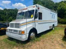 1990 Chevrolet P6000 Mobile Command Center, VIN # 1GBJ6T1E5LV109337