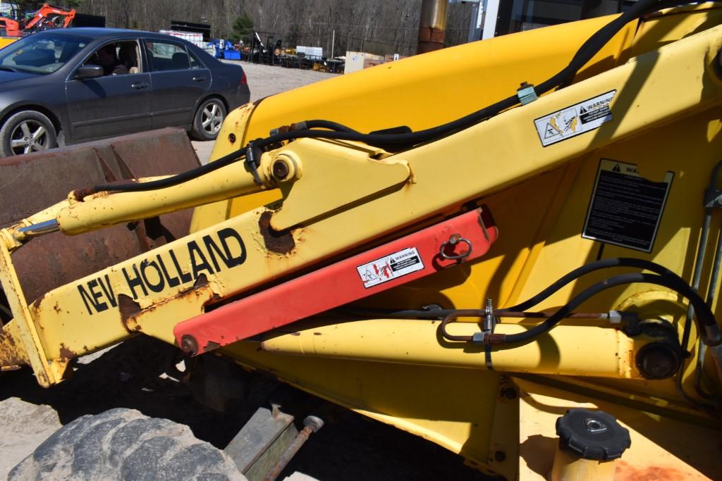 New Holland LB75B Backhoe