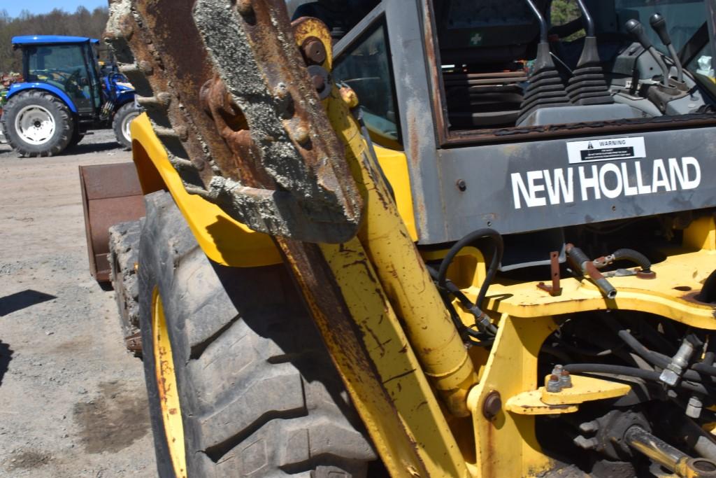 New Holland LB75B Backhoe