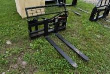 AGT Quick Attach Hydraulic Shift 48" Pallet Forks