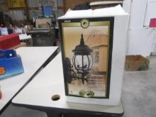 OUTFOOR WALL LANTERN