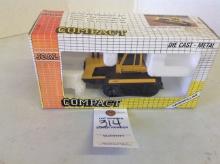 Cat Challenger 65, Compact  Joal 1/50 scale