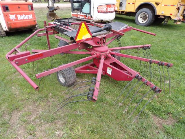 Miller Pro 900 Pull Type Rotary Rake, 540 Pto