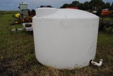 1,500-Gallon poly tank with 2" valve, "has only had rain water in it"