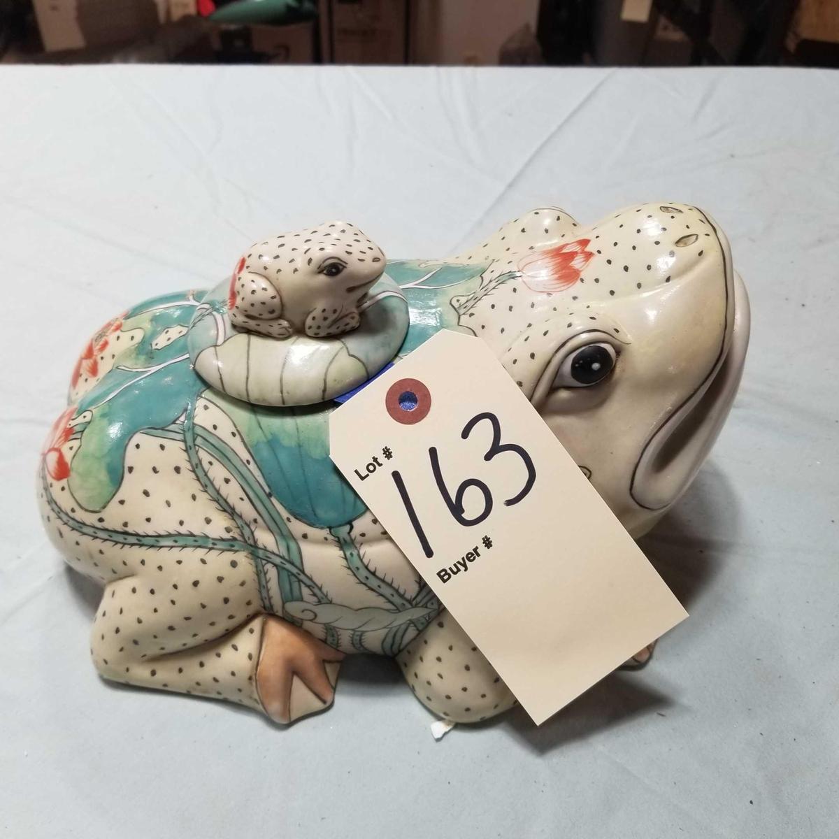 POTTERY FROG