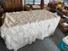 Crocheted bed spread, 8', nice!!......Shipping