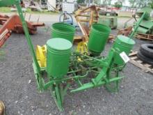 Jd 3pt corn Planter (rebuilt)