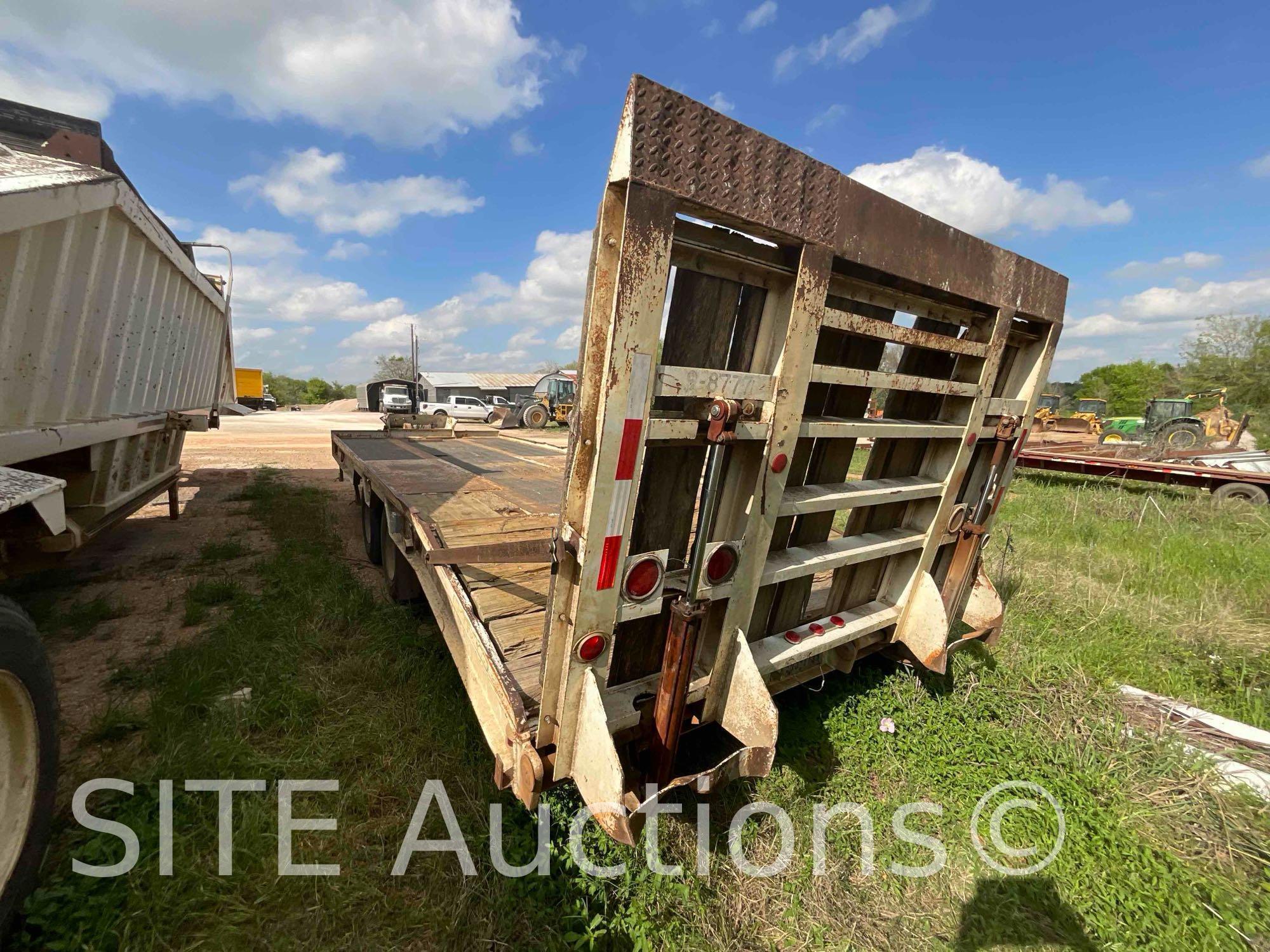 1990 Atoka T/A Dovetail Trailer