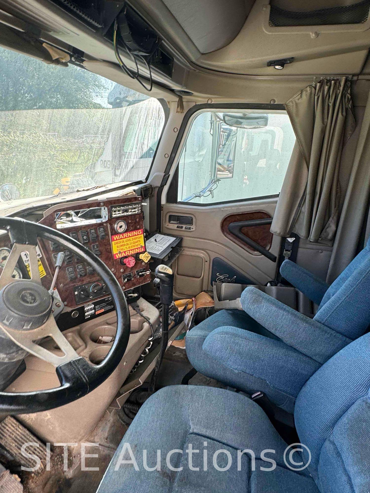 2007 International 9400i T/A Sleeper Truck Tractor