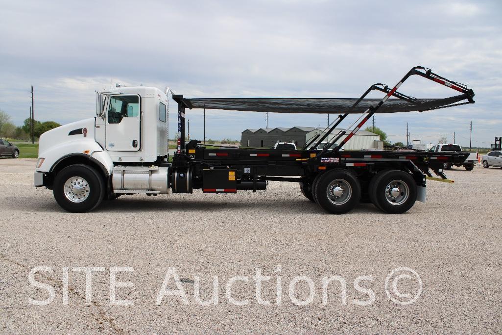 2014 Kenworth T440 T/A Roll Off Truck