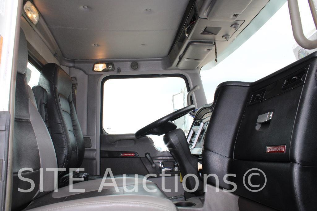 2014 Kenworth T440 T/A Roll Off Truck