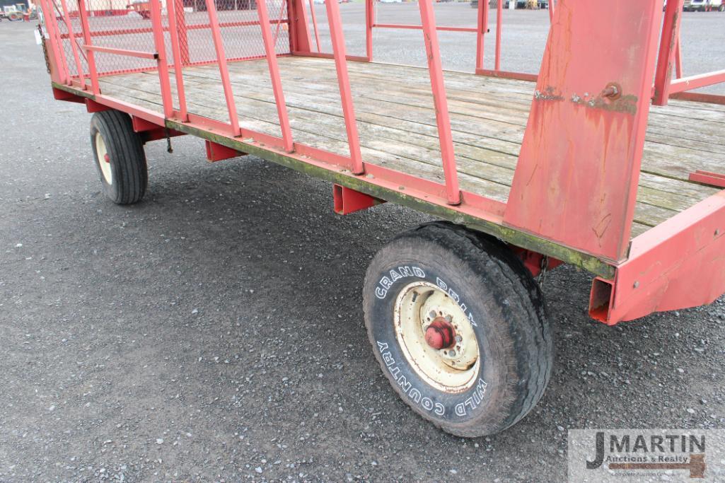 Meyer 8'x16' hay wagon