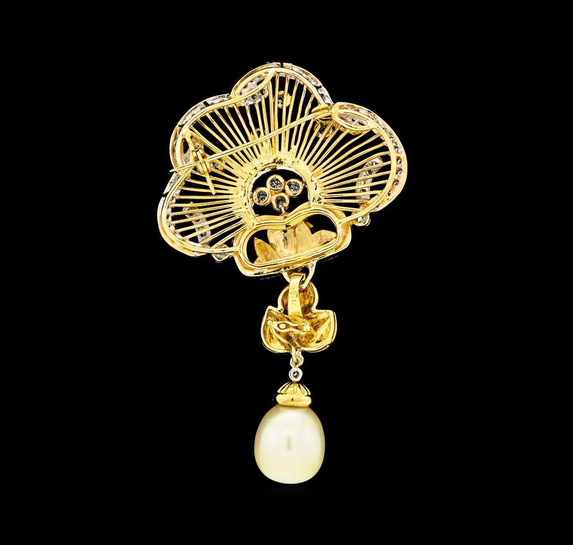 2.65 ctw Diamond and Pearl Pendant-Pin - 18KT Yellow Gold