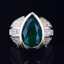 5.52 ctw Emerald and 2.25 ctw Diamond 18K Yellow Gold Ring (GIA CERTIFIED)