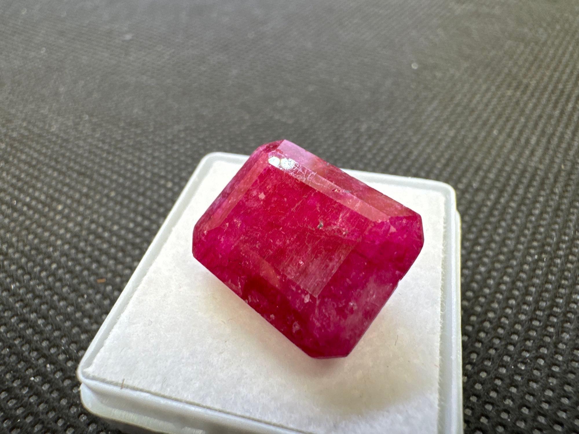 Emerald Cut Red Ruby Gemstone Beautiful Stone 14.45ct