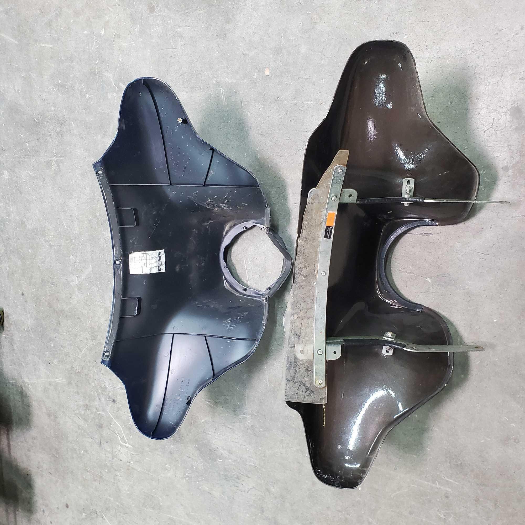 2 Harley Davidson front outer fairings