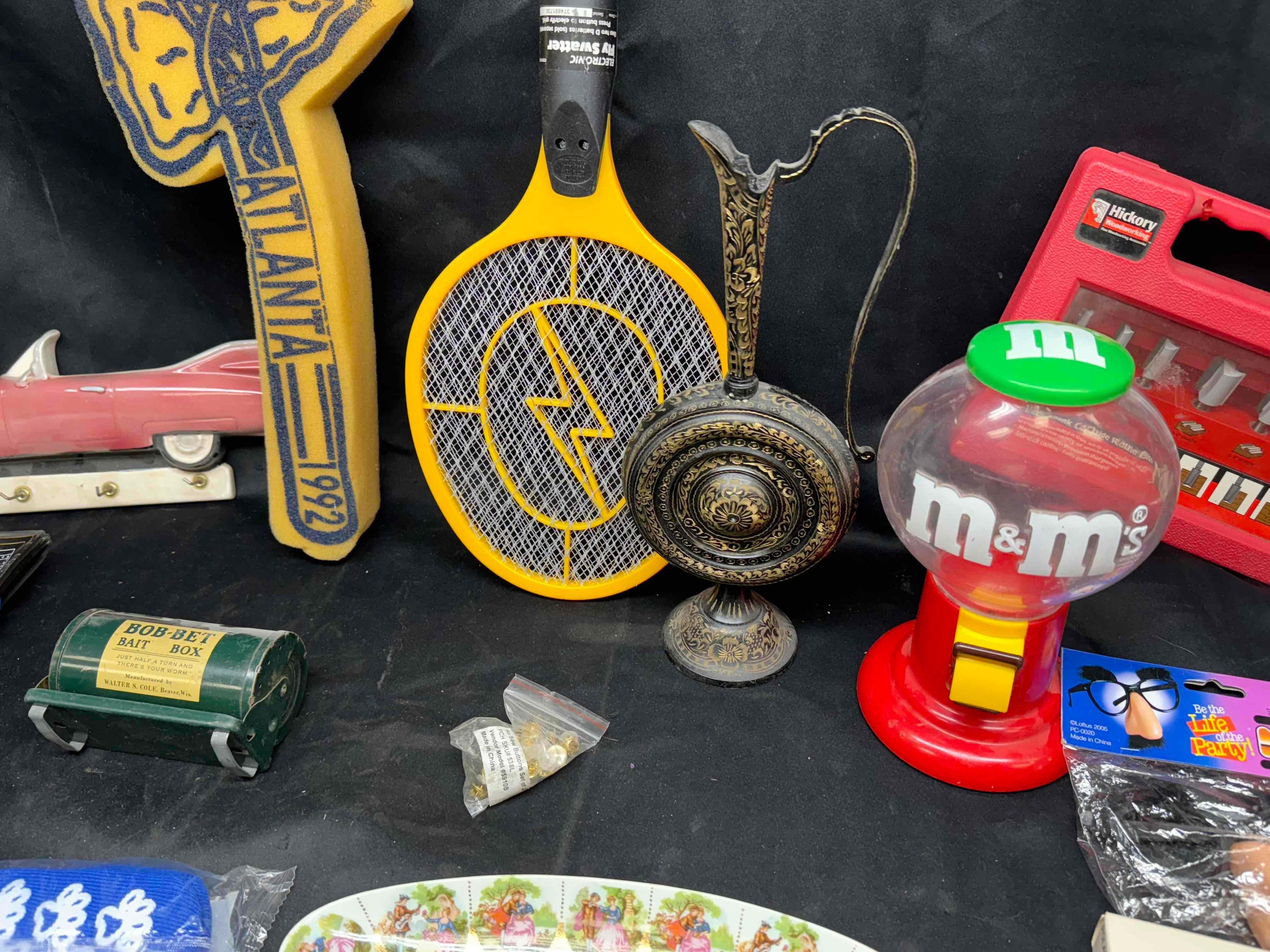 Mixed Goods Horseshoe Casino Ash Trays, MnM gum ball machine,