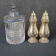 Set of 2 Hanley Oneida Salt And Pepper Shakers Vintage Silver Plate glass Sugar container