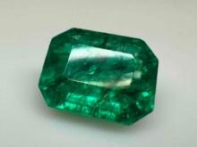 Astonishing 11.1ct Emerald Cut Emerald Gemstone Kryptonite Glow