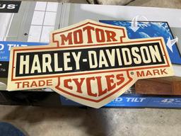 Harley-Davidson sign and more