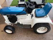 John Deere classic TO657 Lawn tractor