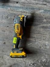 Dewalt oscillating multi tool C